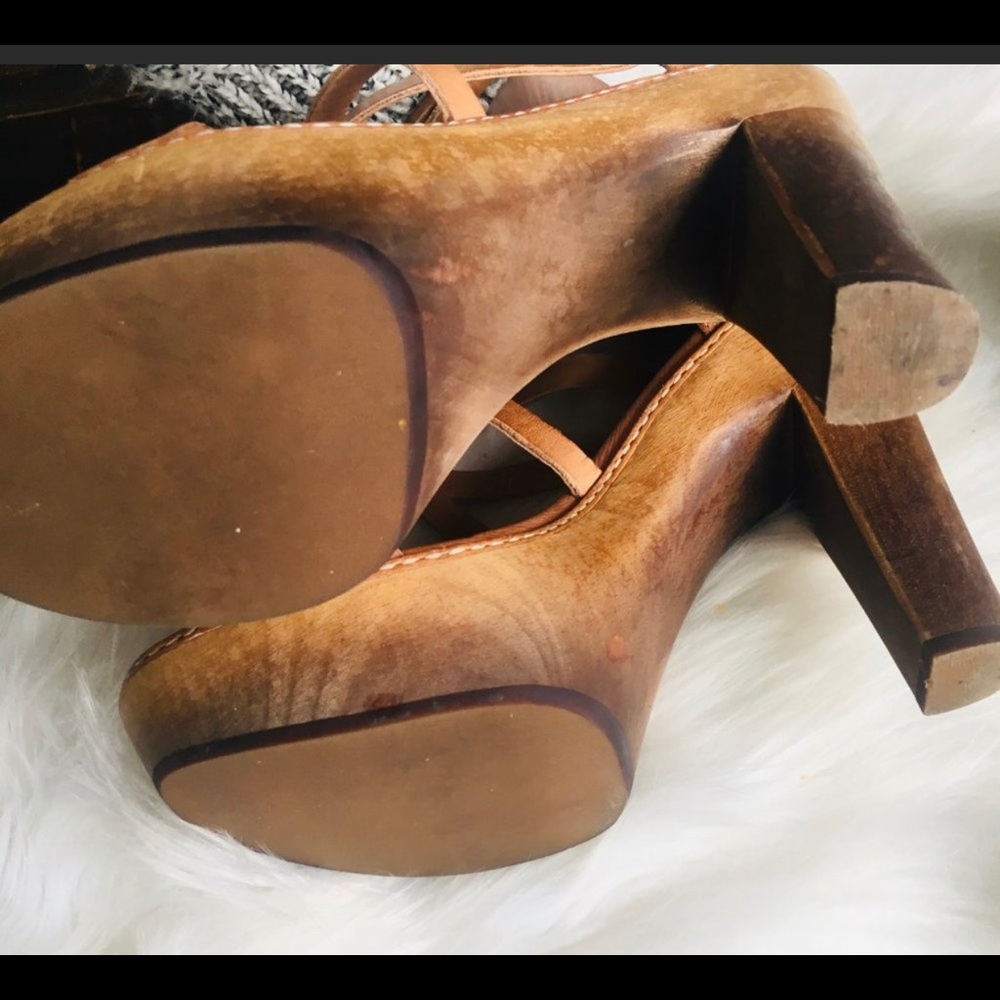 UGG Salima Brown Wooden Platform Sandals 8 EUC - Picture 6 of 6